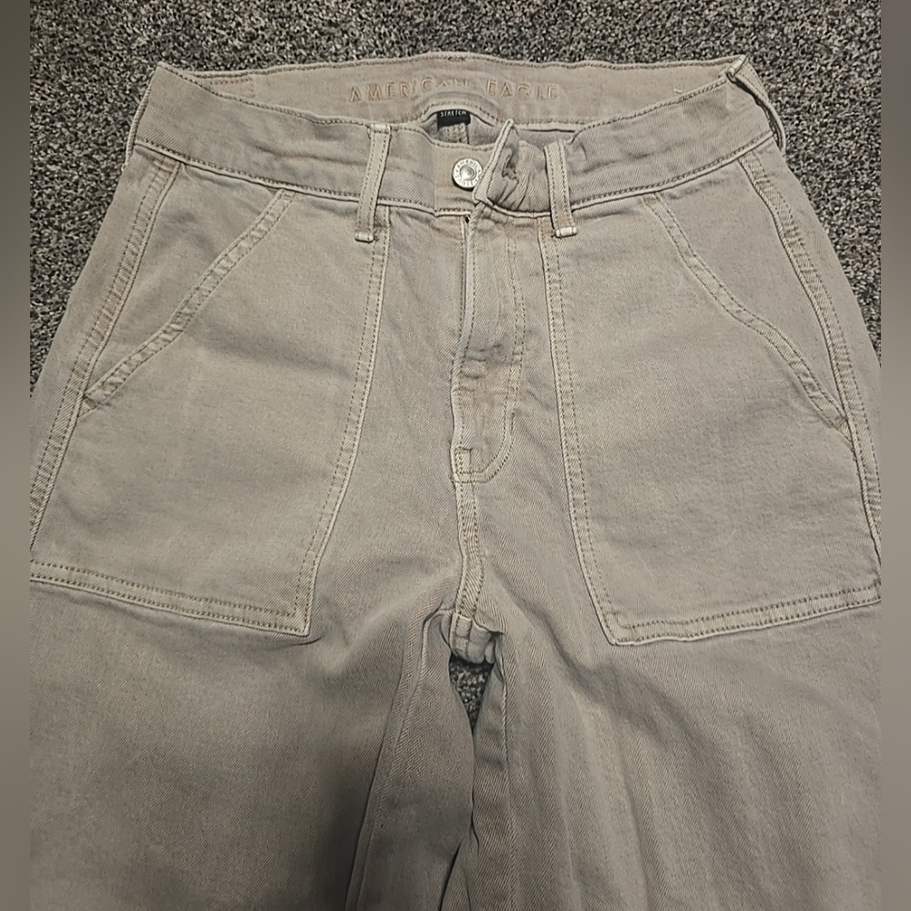 American Eagle Khaki Jeans, Women Size 4, Cargo Wide Leg Skater jeans Flat Front - Picture 5 of 12